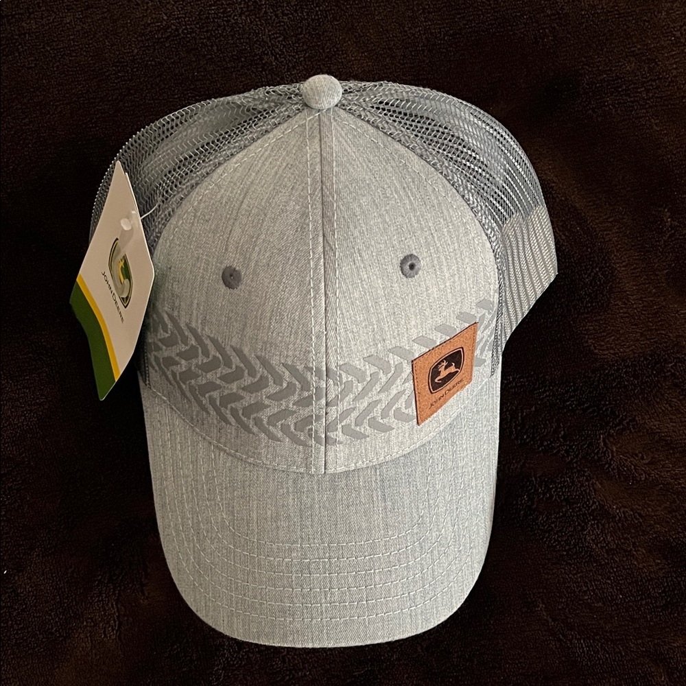 John Deere SnapBack hat with tire pattern - Picture 6 of 6